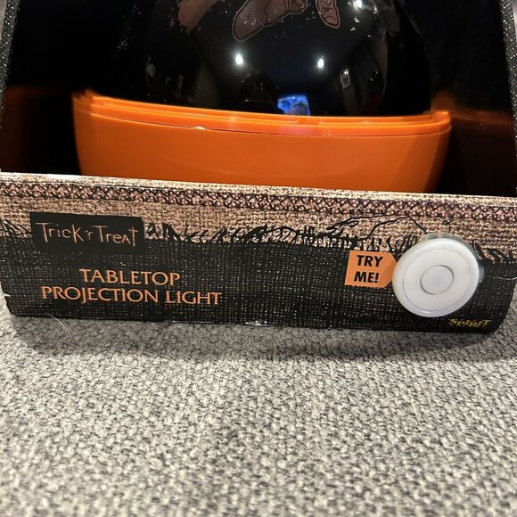 Sam Trick R Treat Tabletop Spinnin Illuminating Shadow Light Projector Halloween - Picture 4 of 10